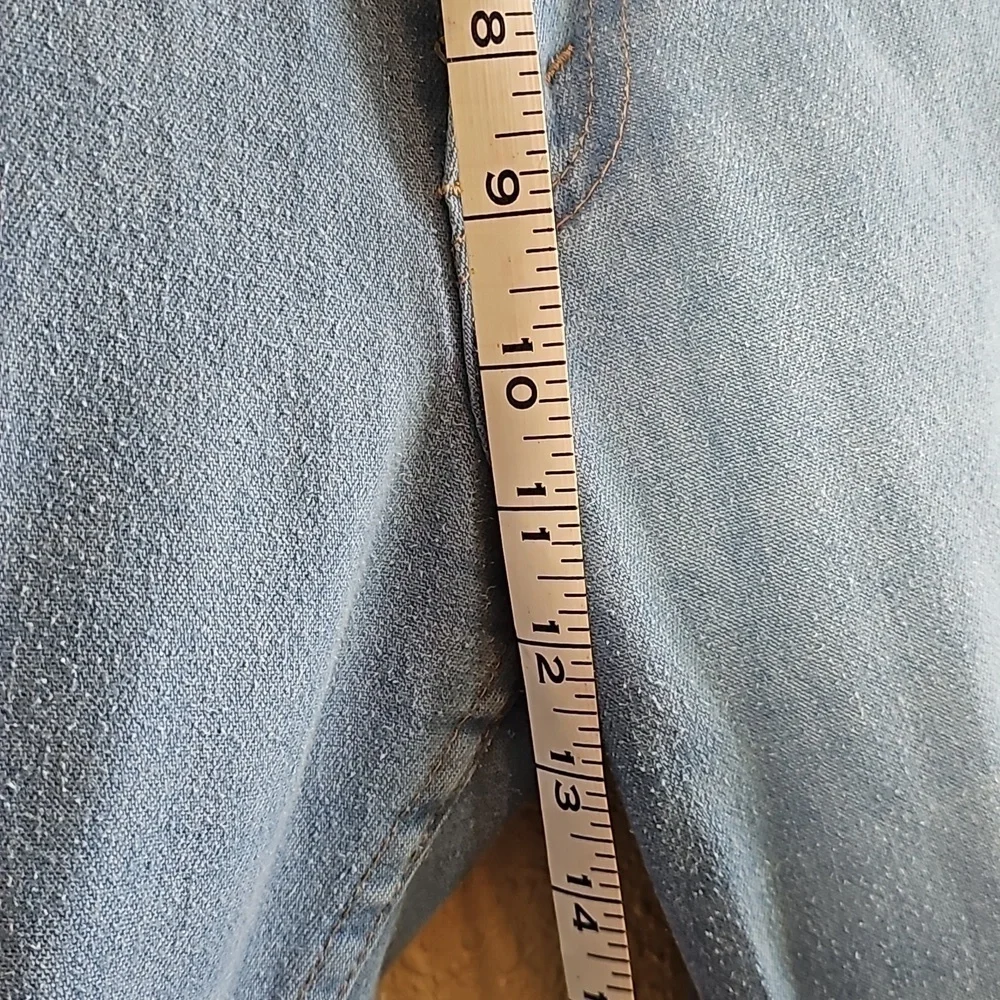 Vintage Levi's 535 Orange Tag.